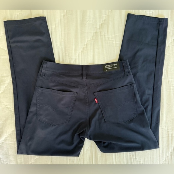 Levi’s 511 Slim Fit Pants Navy Blue W30 L30 Engineered for Movement - Picture 7 of 12